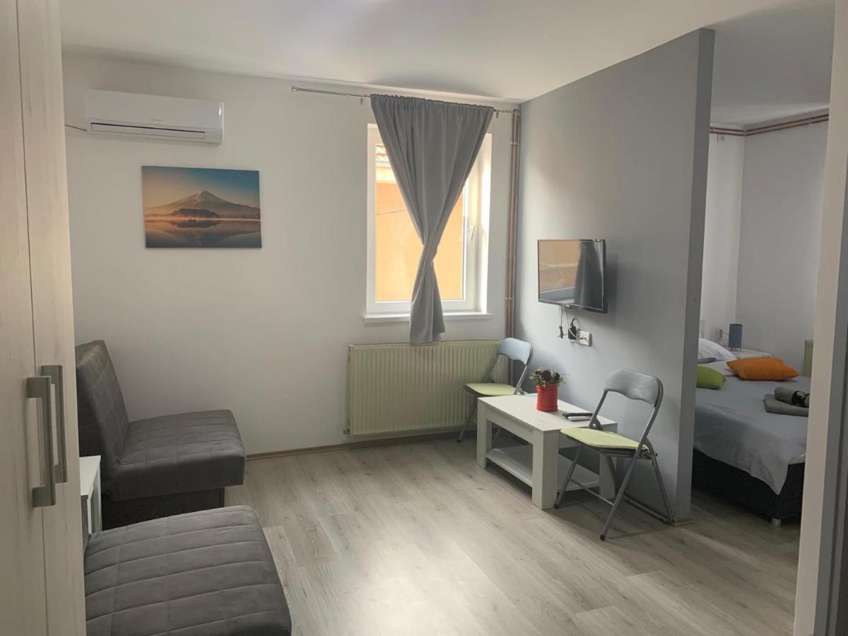 La Casa Pansiyon Ni Dış mekan fotoğraf